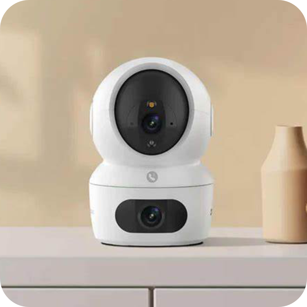 camara de seguridad doble lente en uso