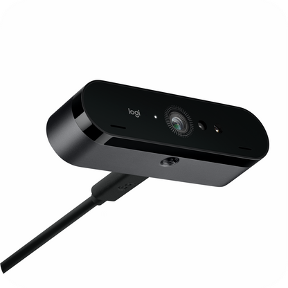 camara web Logitech con cable USB visible
