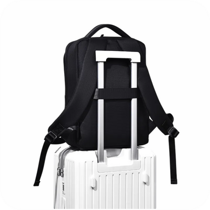 morral negro con cinta  para viajes 