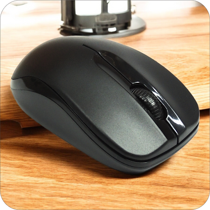 mouse negro en superficie de madera